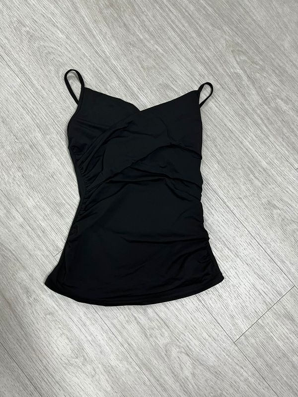 Top, zwart bovenaan gekruist (2)
