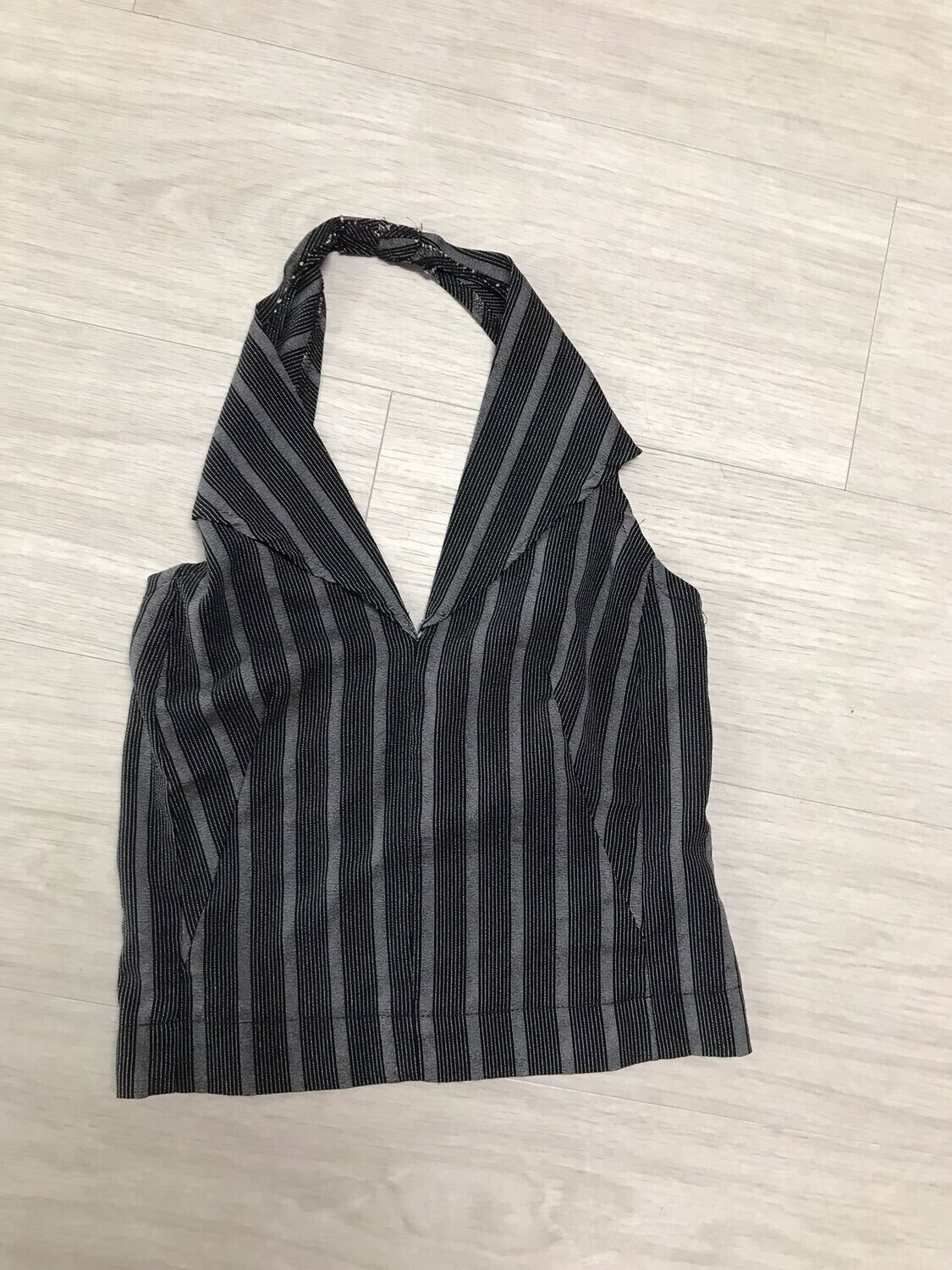 Haltertop, grijs gestreept (5)