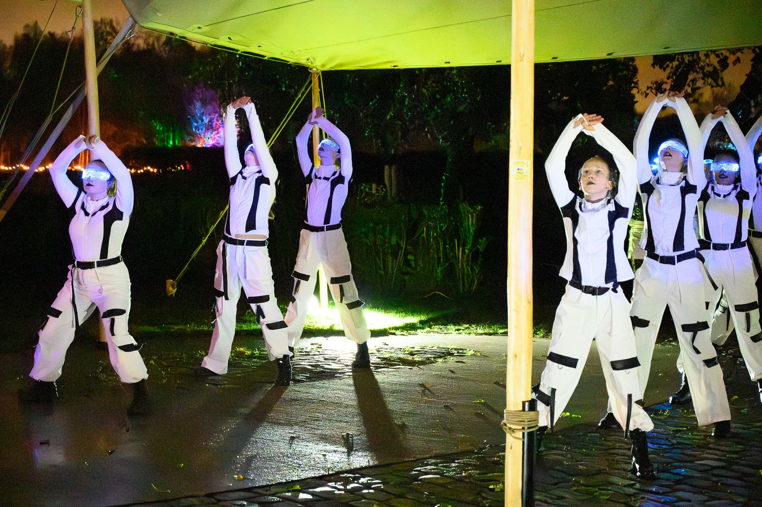 Broek, wit met streep (11)