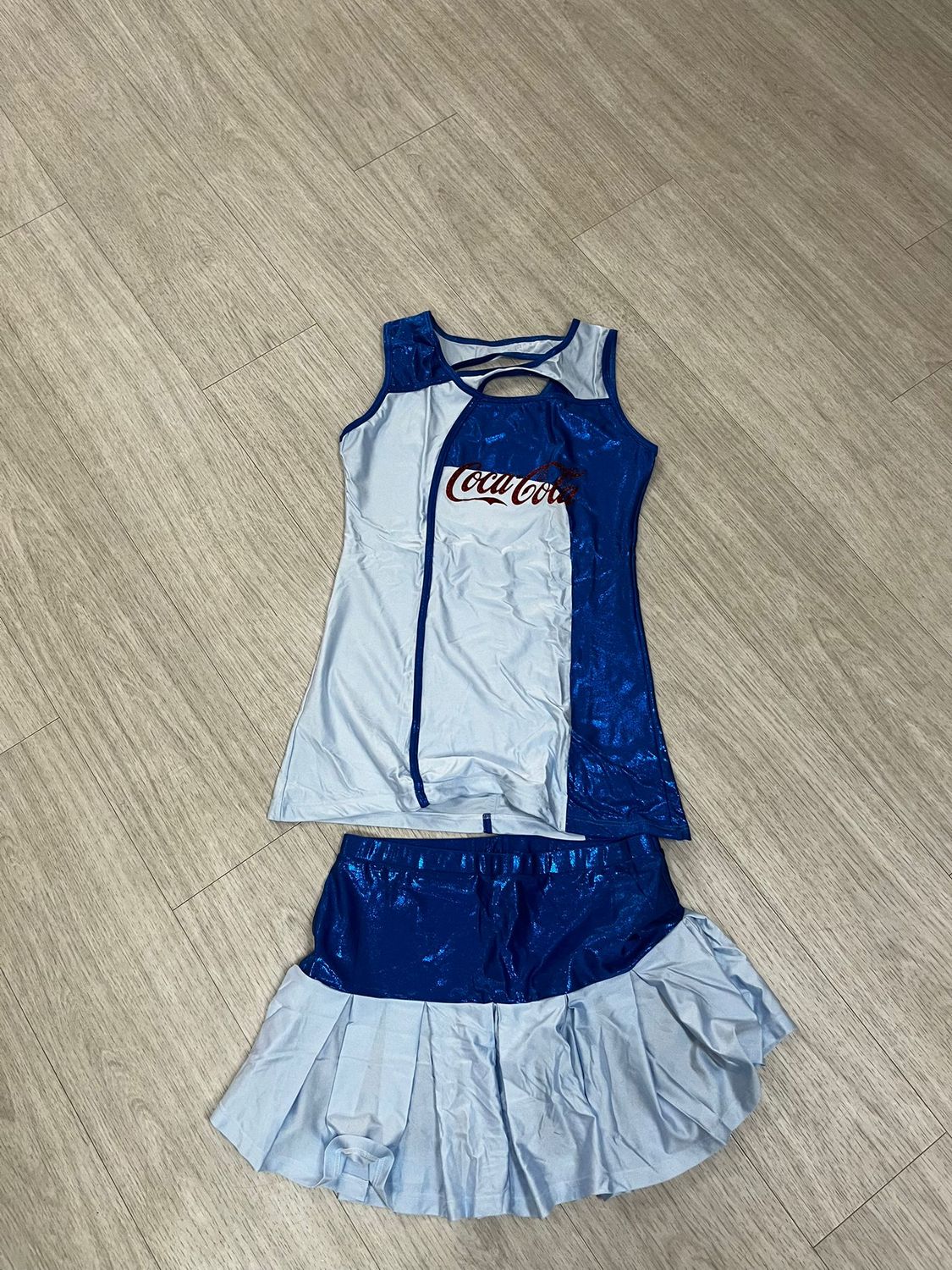 Cheerleading outfit Cheerleading outfit