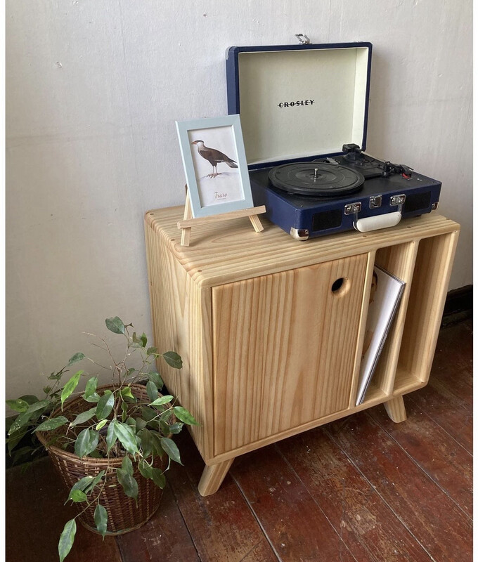 Mueble Para Tocadisco Y Discos De Vinilo