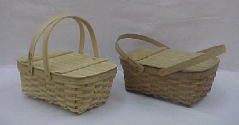 Small Picnic - 16x10x6.25, Drop Handles with Lid