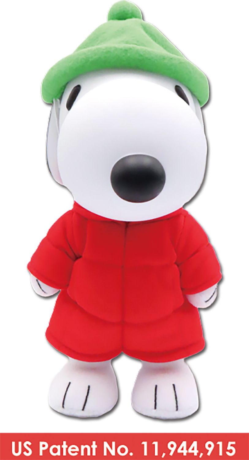 Peanuts - Snoopy Puffer Jacket Figurekey Plush 8'' H Peanuts - Snoopy Puffer Jacket Figurekey Plush 8'' H
