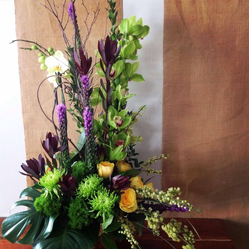 "Stately" arrangement