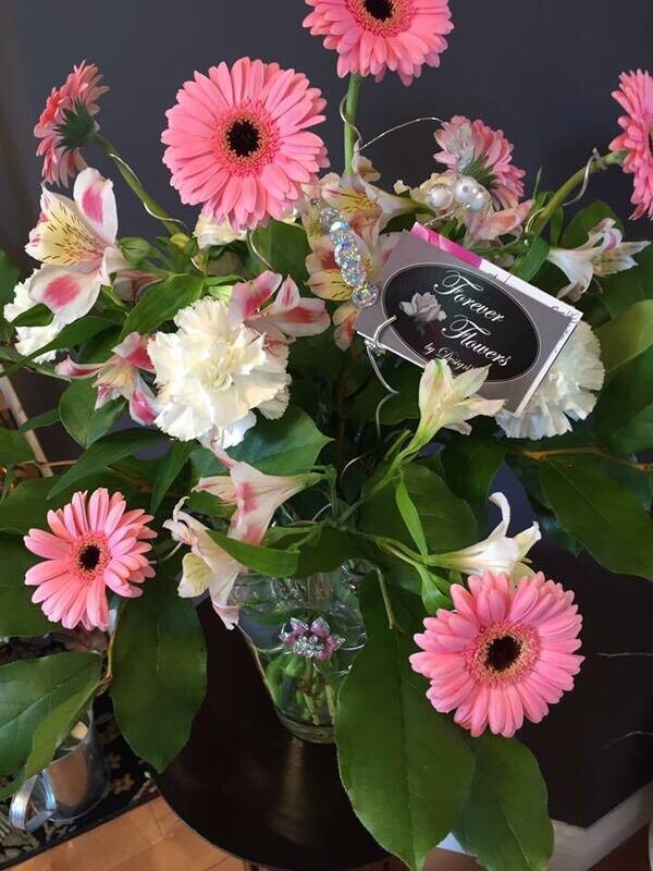 Beautiful Pink & White Bouquet
