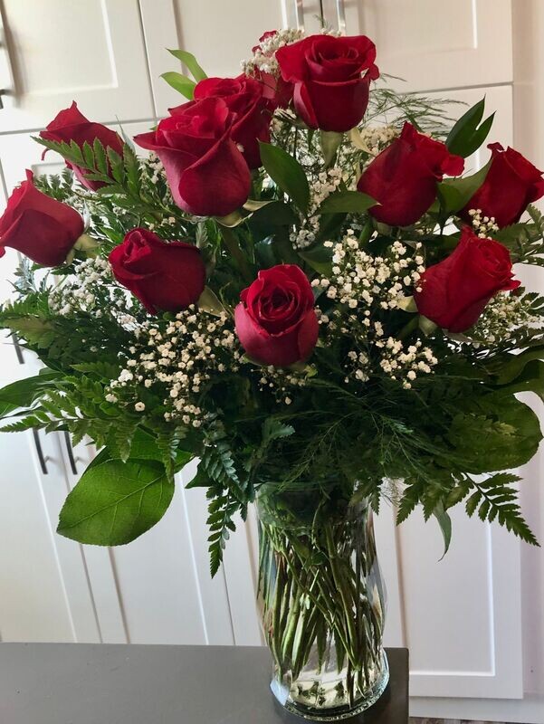 Long Stemmed Red Roses