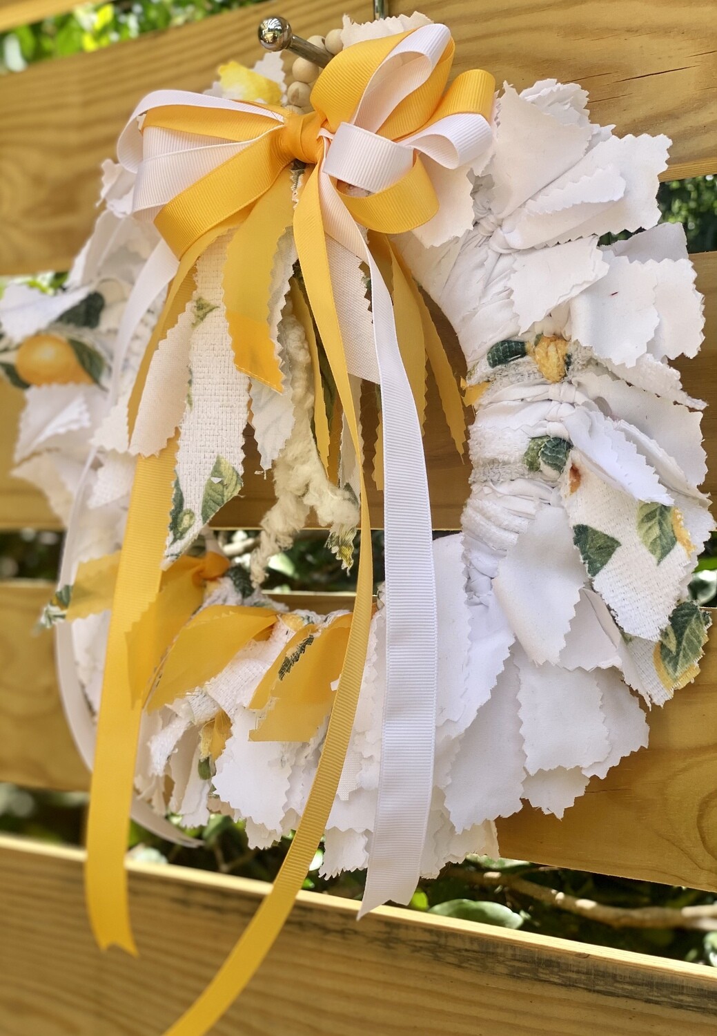 Sweet Summer Lemon Wreath (lemon motif, ribbon, fabric, round)