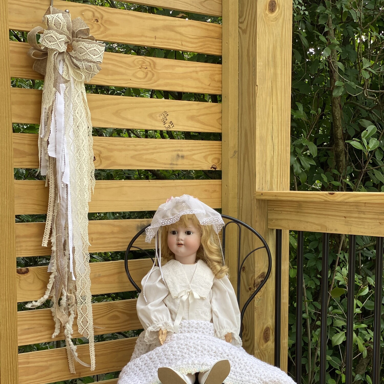 Children's Collection: Old Fashioned Rag Bow “Cute as a Button”