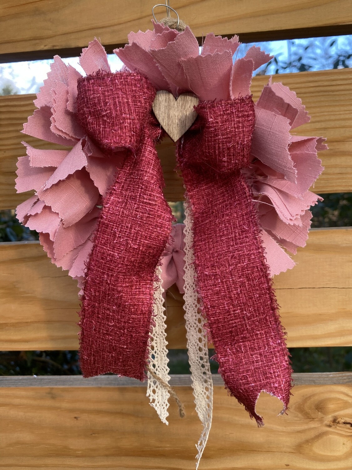 Mini Round Fabric Wreath (Pink)