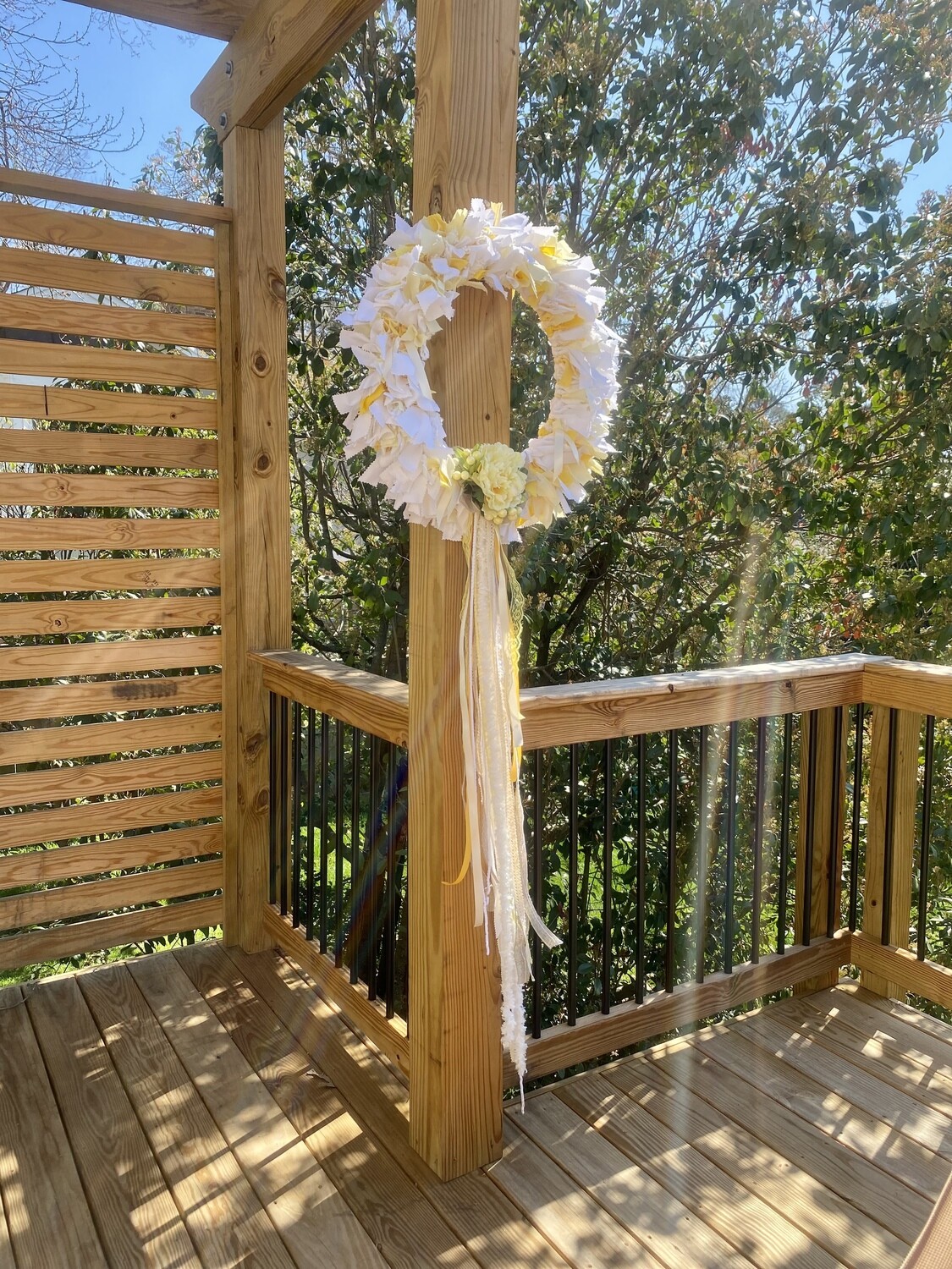 Sprinkles of Sunshine Full Size (22") Round Yellow and White Fabric Wreath with Detachable Multi-Layered Flowing Ribbon Bow