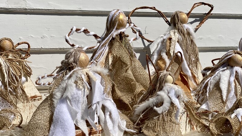 CLE Heartstrings Rustic Angels