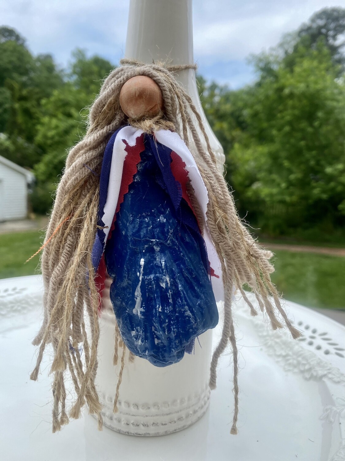 Heartstrings Patriotic Shell Angel Hangers