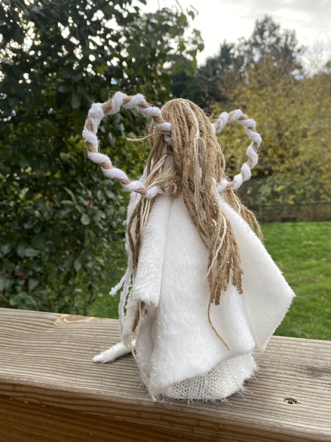 Heartstrings Snow Angel Christmas Tree Topper (large)