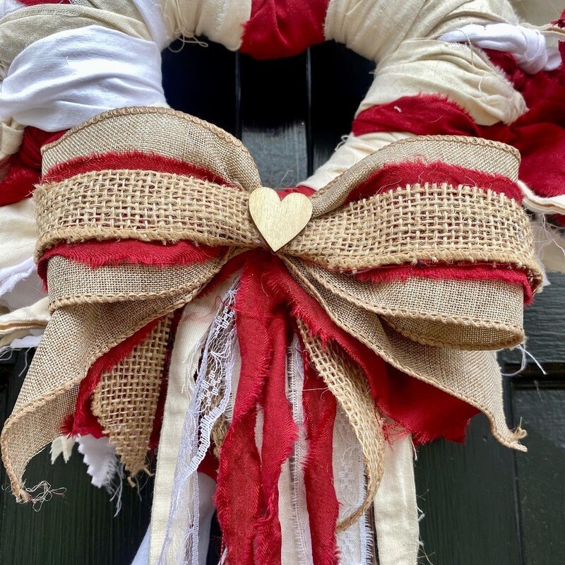 Old Fashioned Heart Rag Wreath with Bow (Neutral with Red)