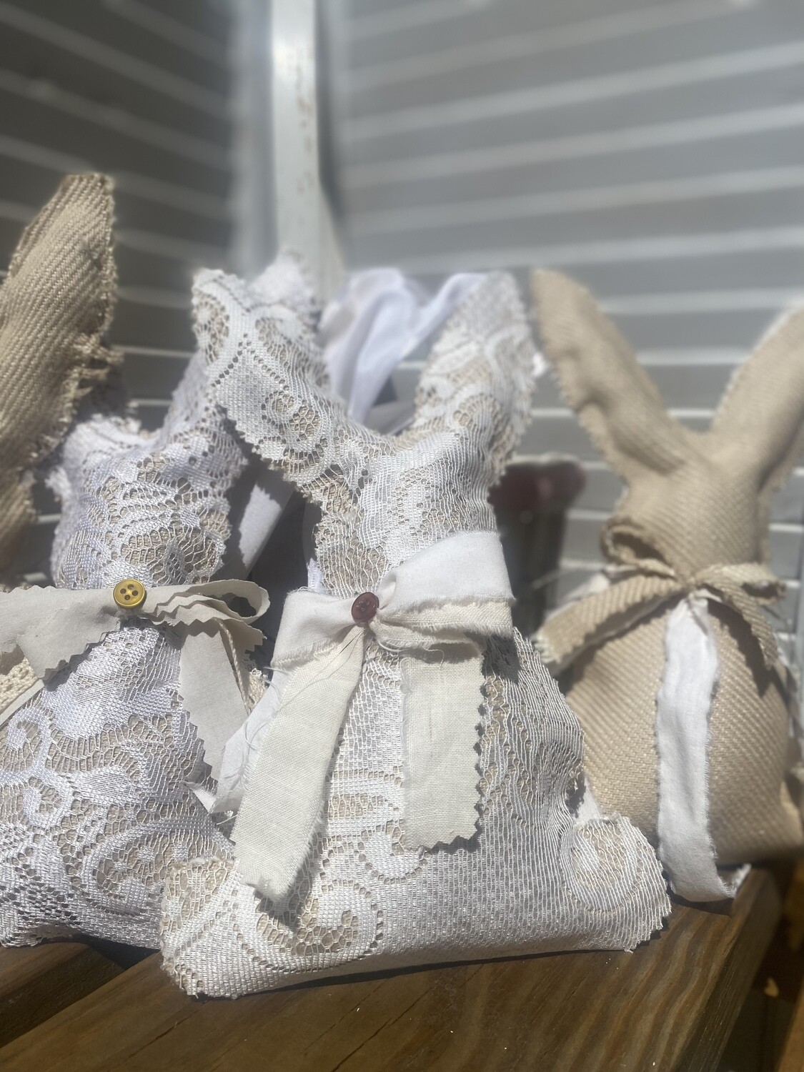 Rustic Fabric Bunny (Lace/Neutral)
