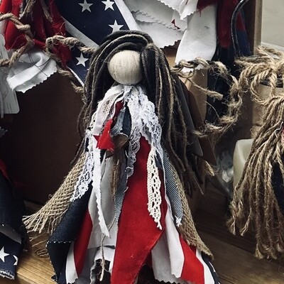 Rustic American Angel II (wood &amp; fabric)