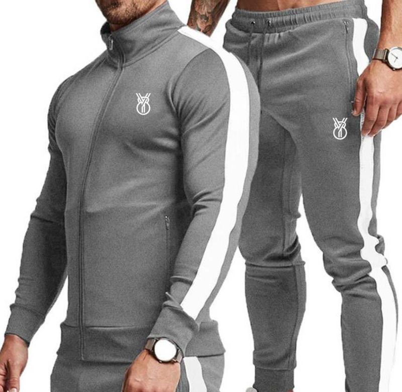 Men’s Gray Zip Jacket large