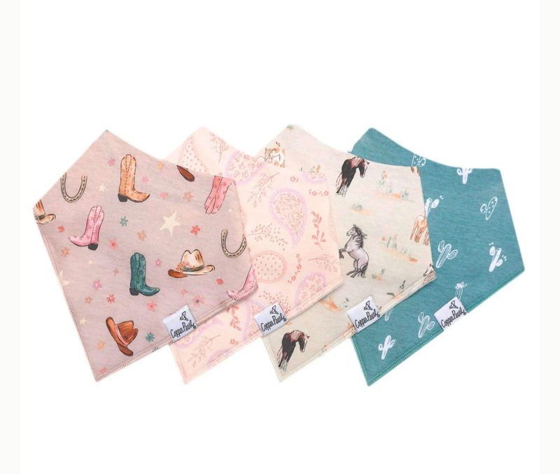 Cheyenne Bib Set