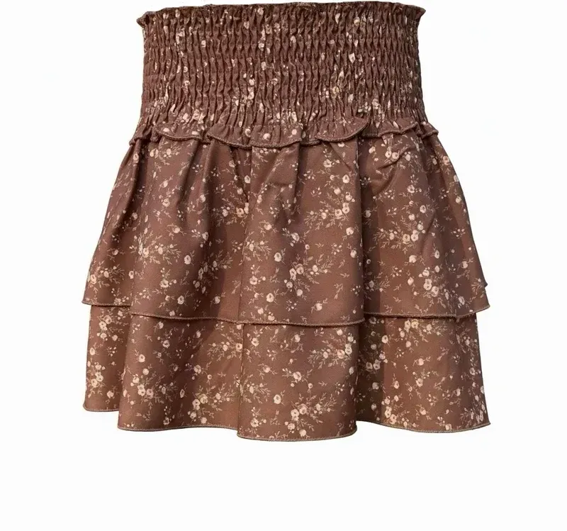 Scottie Skirt in Brown Sugar Blooms