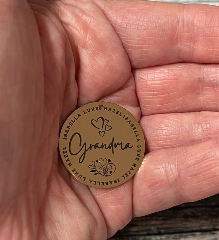 Personalized Mothers Day Pendant