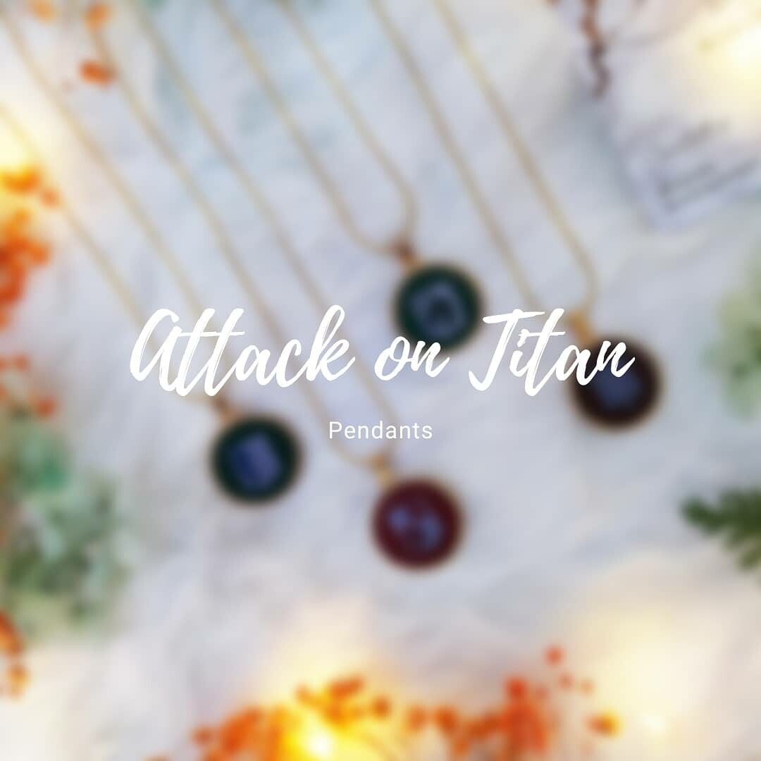 Attack on Titan Pendant Set