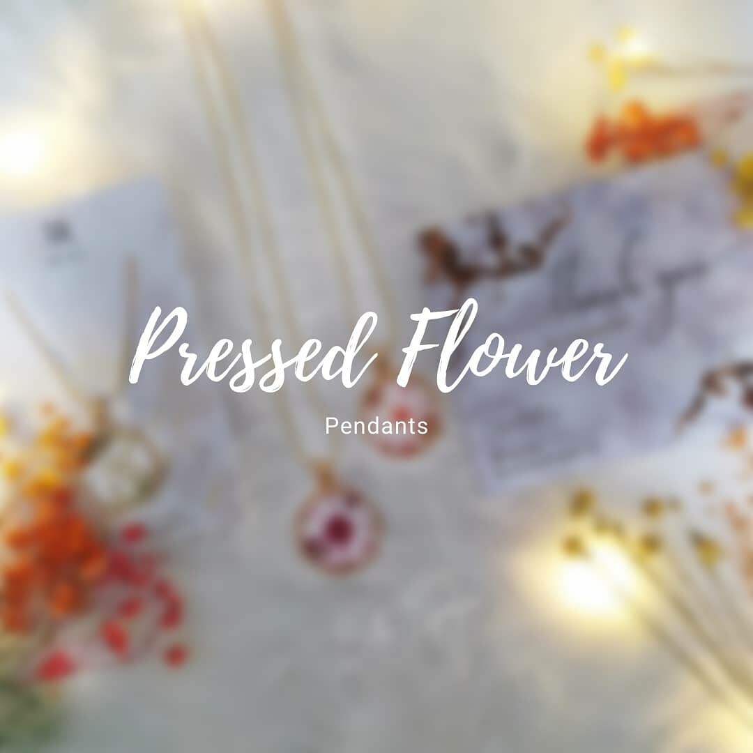 Pressed Flower Pendants &amp; Personalized Name