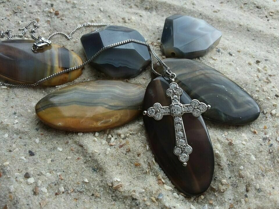925 Silber! Wunderschönes Kreuz mit Zirkonia besetzt und Kette