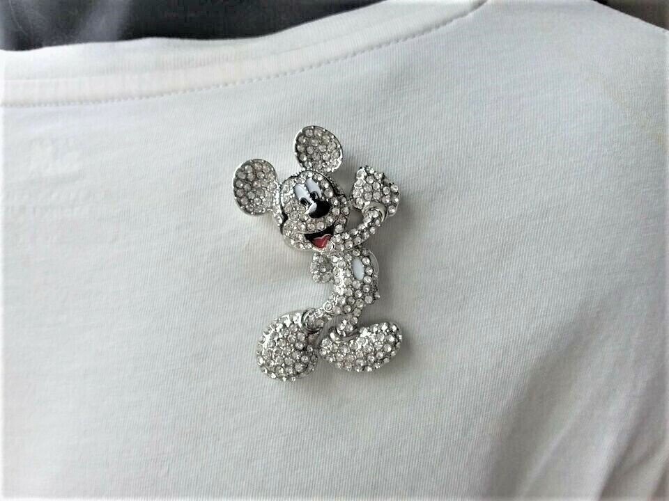 Micky Maus Magnetbrosche f. Schals, Mützen, Blusen, Taschen etc. mit Swarovski Elementen