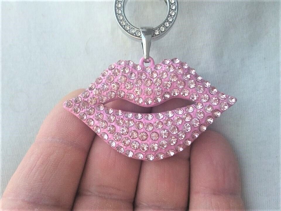 XXL Pinker Kuss Mund Anhänger mit Swarovski Elementen besetzt