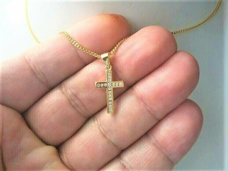 925 Silber! Tolles Kreuz mit Steinen besetzt und Kette vergoldet.