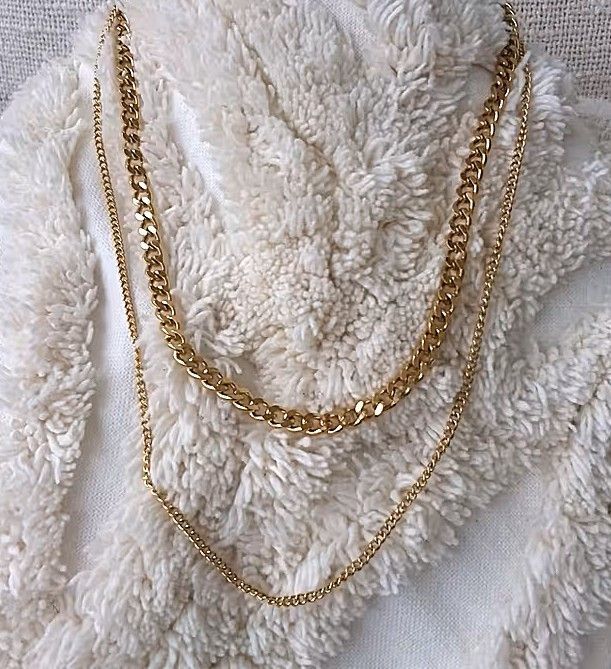 Zwei Panzerkette in Gold in Einem für Sie oder Ihn Zwei Panzerkette in Gold in Einem für Sie oder Ihn