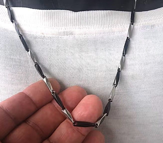 Schicke massive Kette in schwarz / silber
