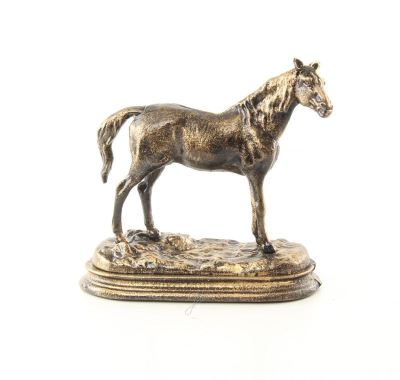 GRoßes gusseisernes Pferd in schwerer Ausführung