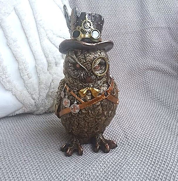 Eule im Steampunk Style