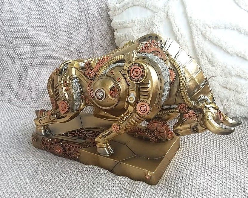 XXL Steampunk Stier, ausgefallene Deko