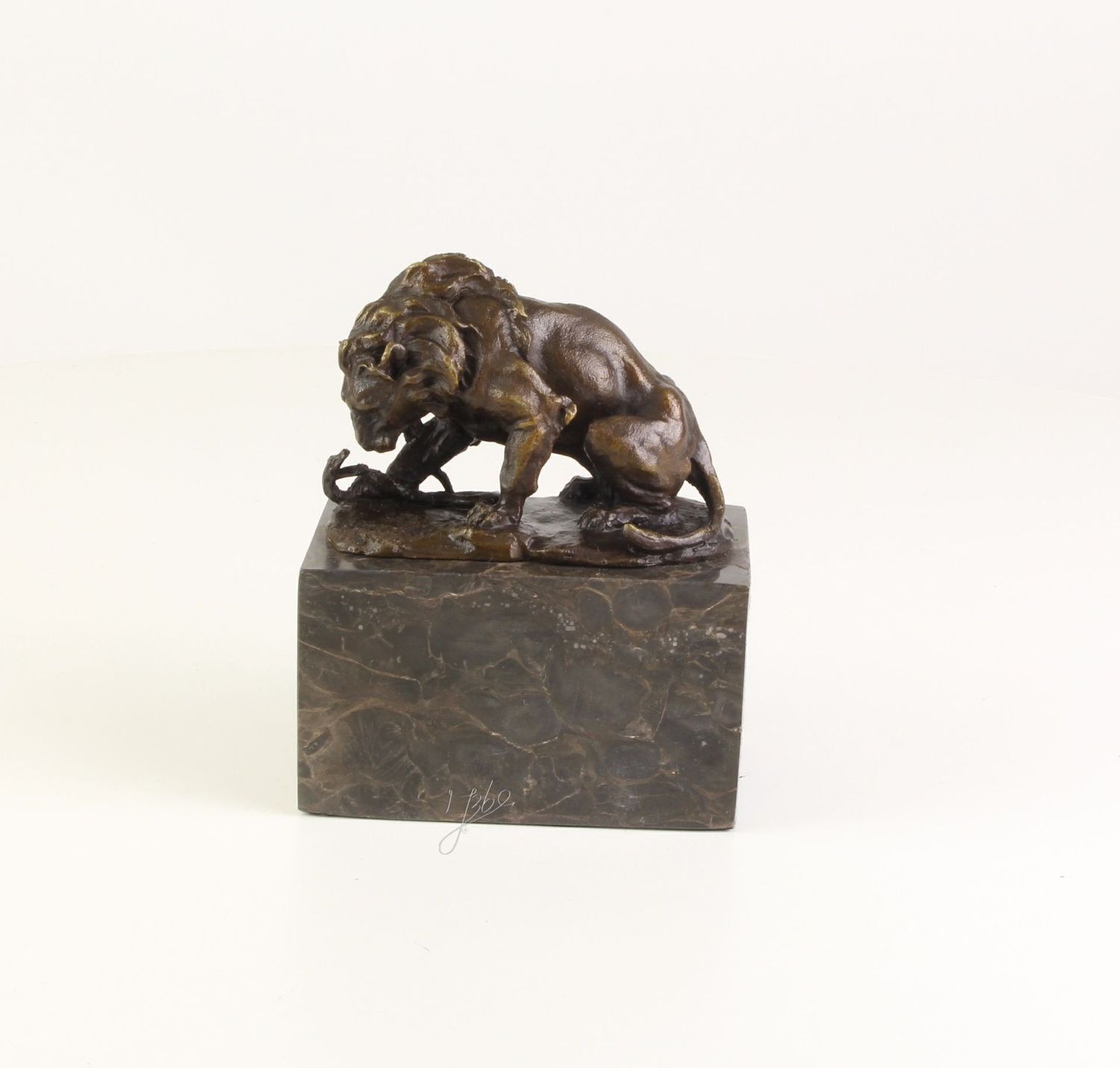 Bronze Löwe kämpft mit Schlange, Bronzefigur, Tierfigur, Statue Deko Bronze Löwe kämpft mit Schlange, Bronzefigur, Tierfigur, Statue Deko