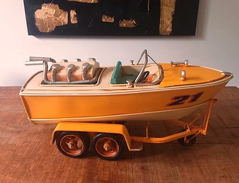 Großes Rennboot mit Auflieger Modell, handgefertigt, Boot, Schiff, Wassersport Großes Rennboot mit Auflieger Modell, handgefertigt, Boot, Schiff, Wassersport