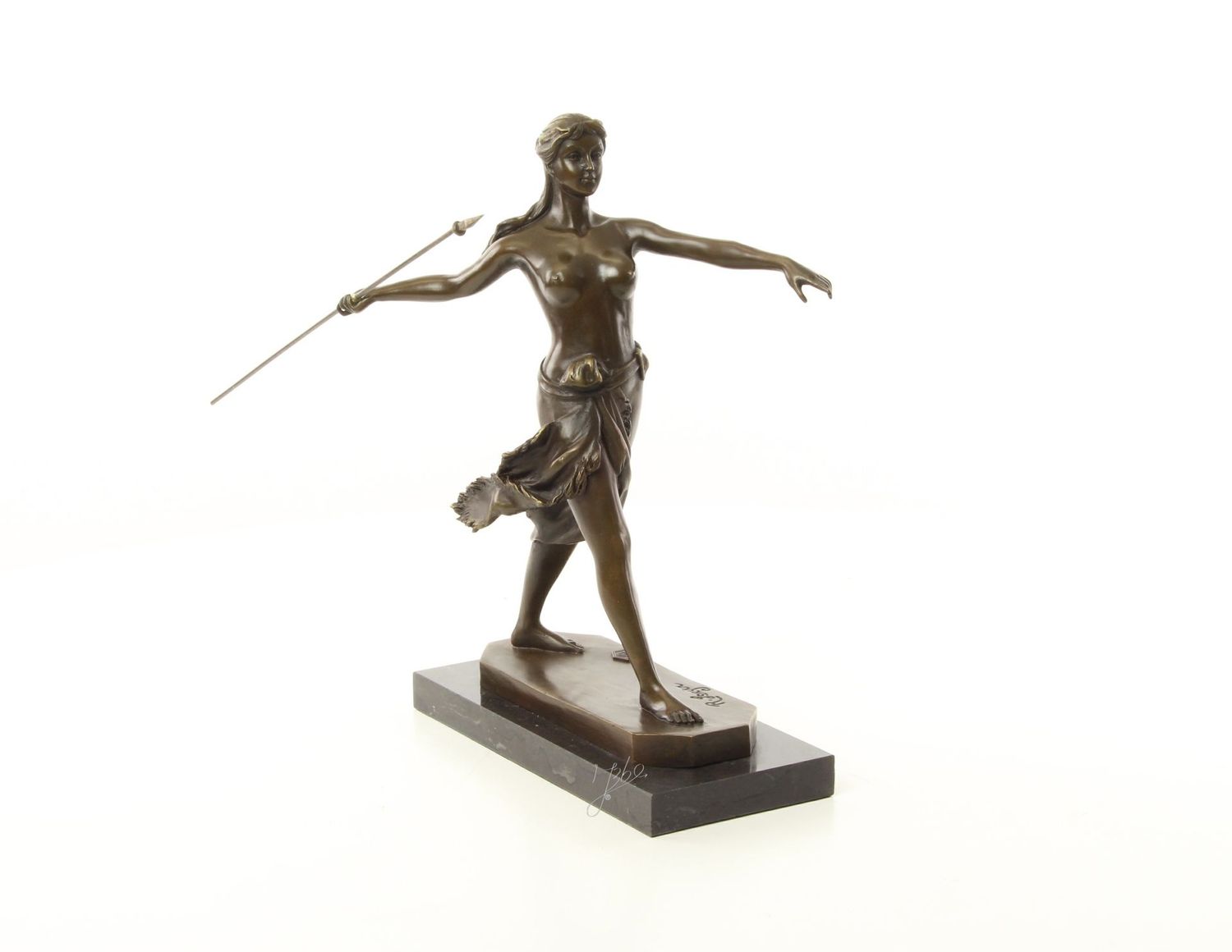 Eine Bronzeskulptur einer Amazonenkriegerin, weiblicher Akt Eine Bronzeskulptur einer Amazonenkriegerin, weiblicher Akt