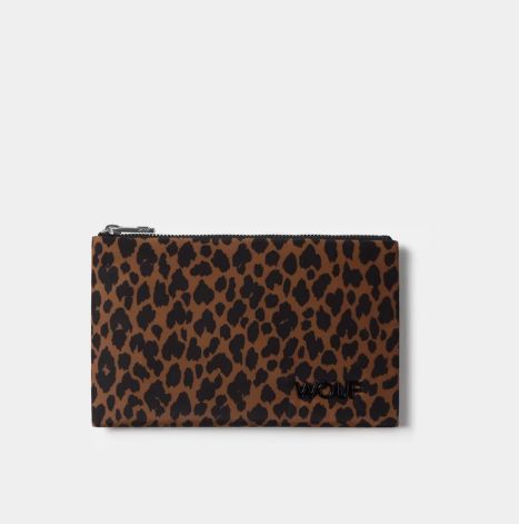 Léo Pouch WOUF