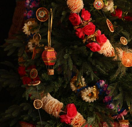 Ornement Montgolfière Hari DOING GOODS Ornement Montgolfière Hari DOING GOODS