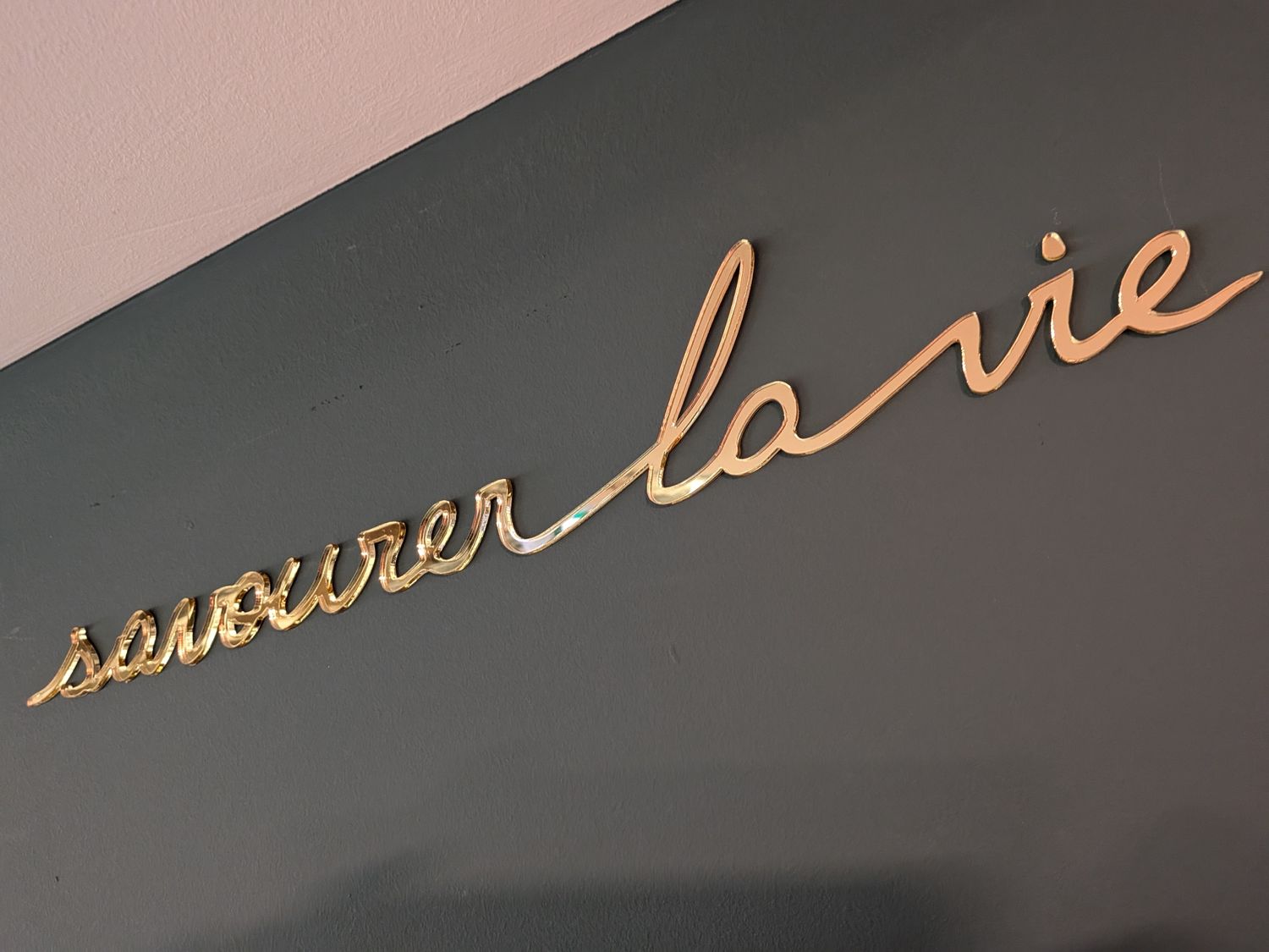 Savourer La Vie ATELIER SUSPENDU Savourer La Vie ATELIER SUSPENDU