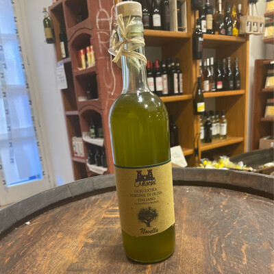 Italian extra virgin olive oil "cold extracted" olives from early October, Novello unfiltered. 750ml