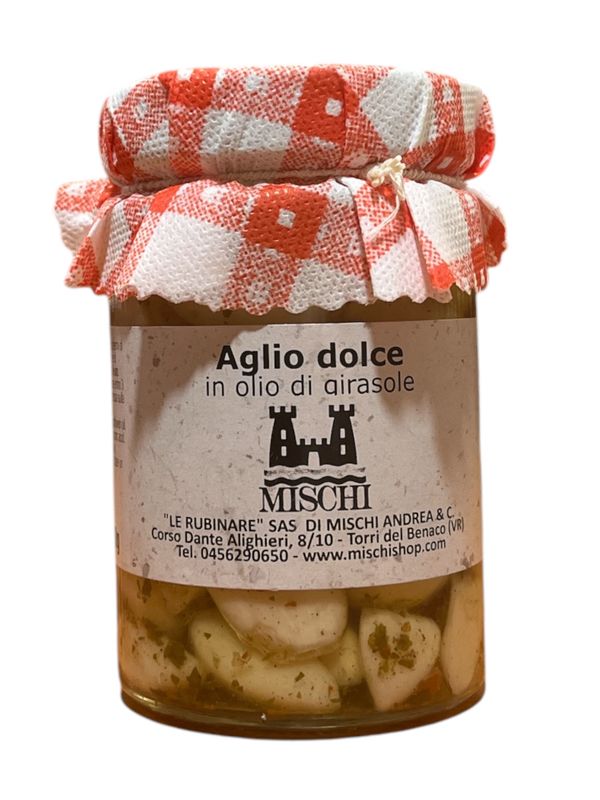 Marinated mild garlic for appetisers 200 g