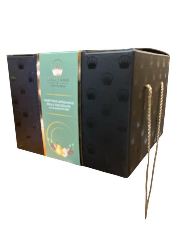 Il Panettone Artigianale – Pera e Cioccolato 1 kg DISPONIBILE Il Panettone Artigianale – Pera e Cioccolato 1 kg DISPONIBILE