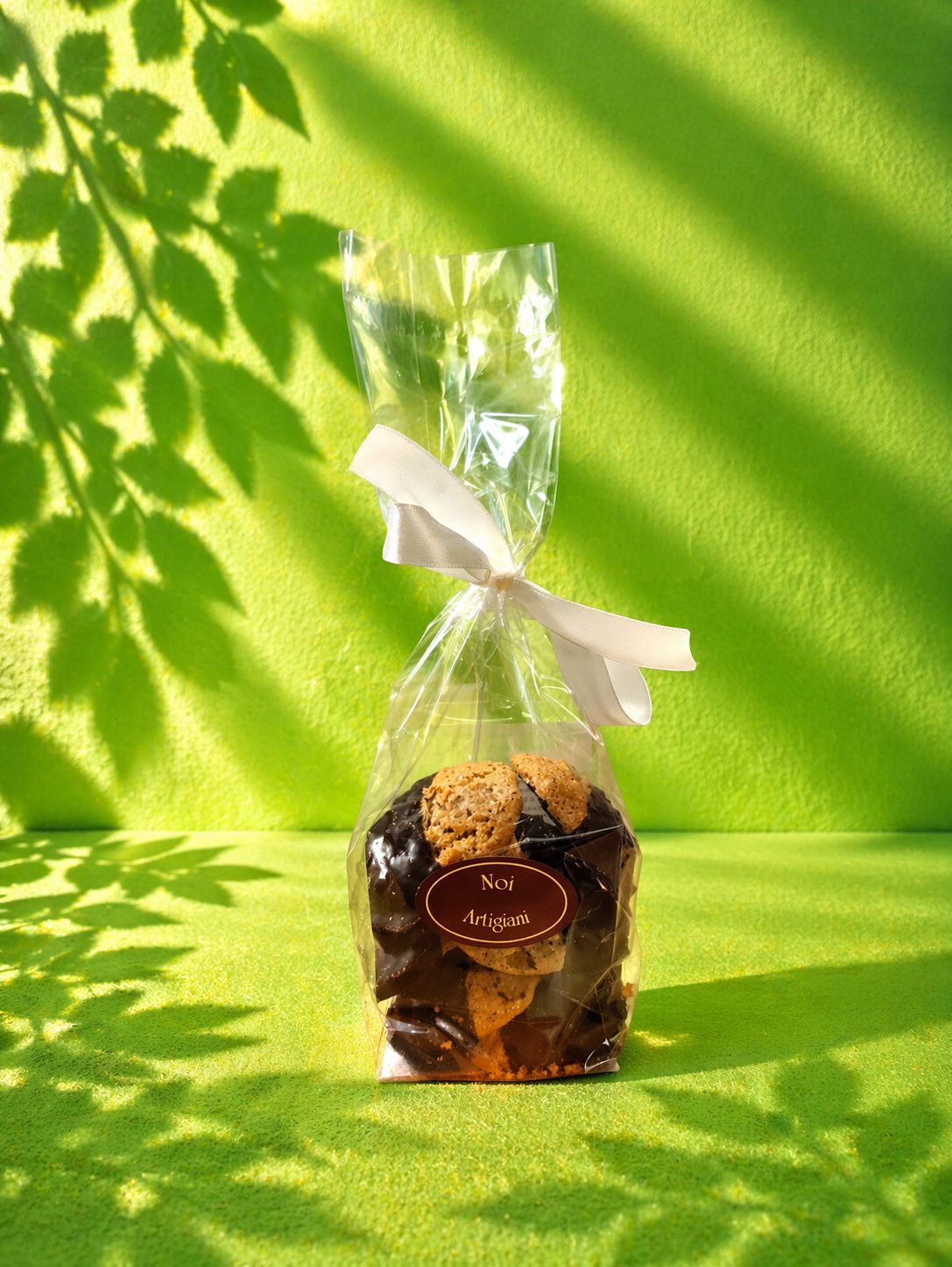 We Artisans - Hazelnut Crunchies Covered in Chocolate 150 g