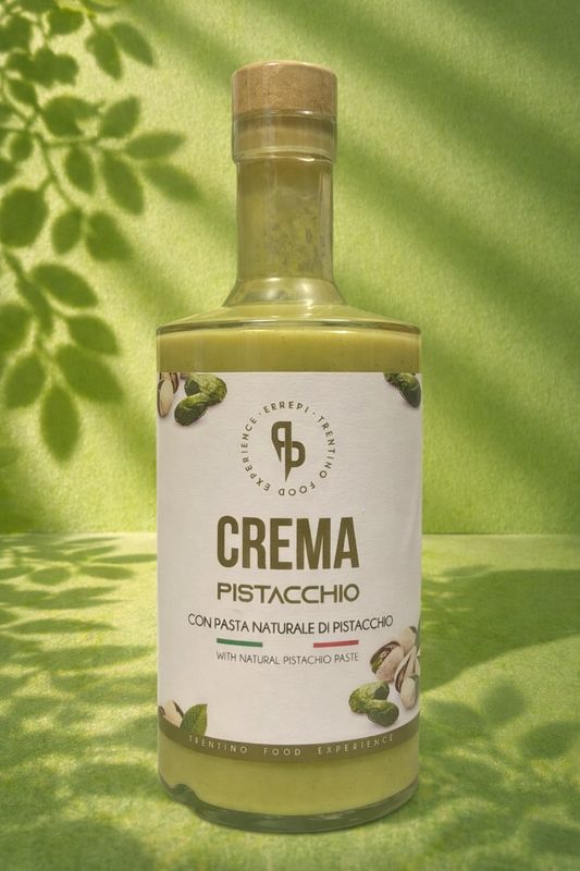 Liquor with natural pistachio paste 500 ml
