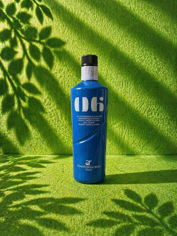 100% Casaliva Extra Virgin Olive Oil – Agririva. 500 ml 100% Casaliva Extra Virgin Olive Oil – Agririva. 500 ml