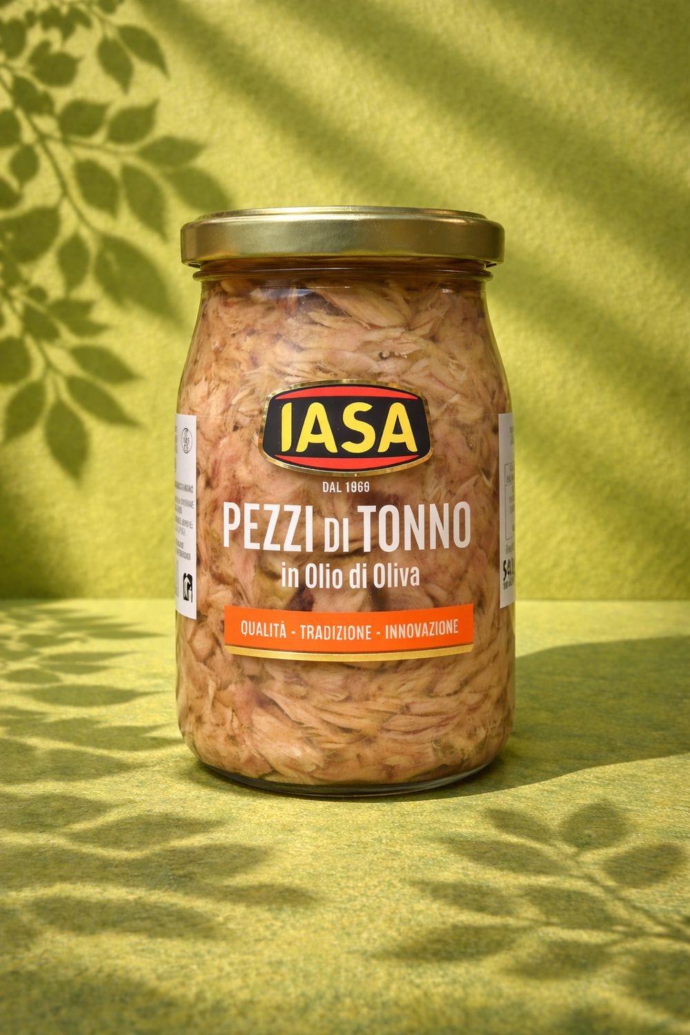 Tuna pieces in Olive Oil. 540g Net weight (IASA) Tuna pieces in Olive Oil. 540g Net weight (IASA)