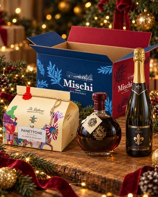 Gift Box Mixed – Panettone Di Stefano, Ratafià Santo Spirito and Champagne
