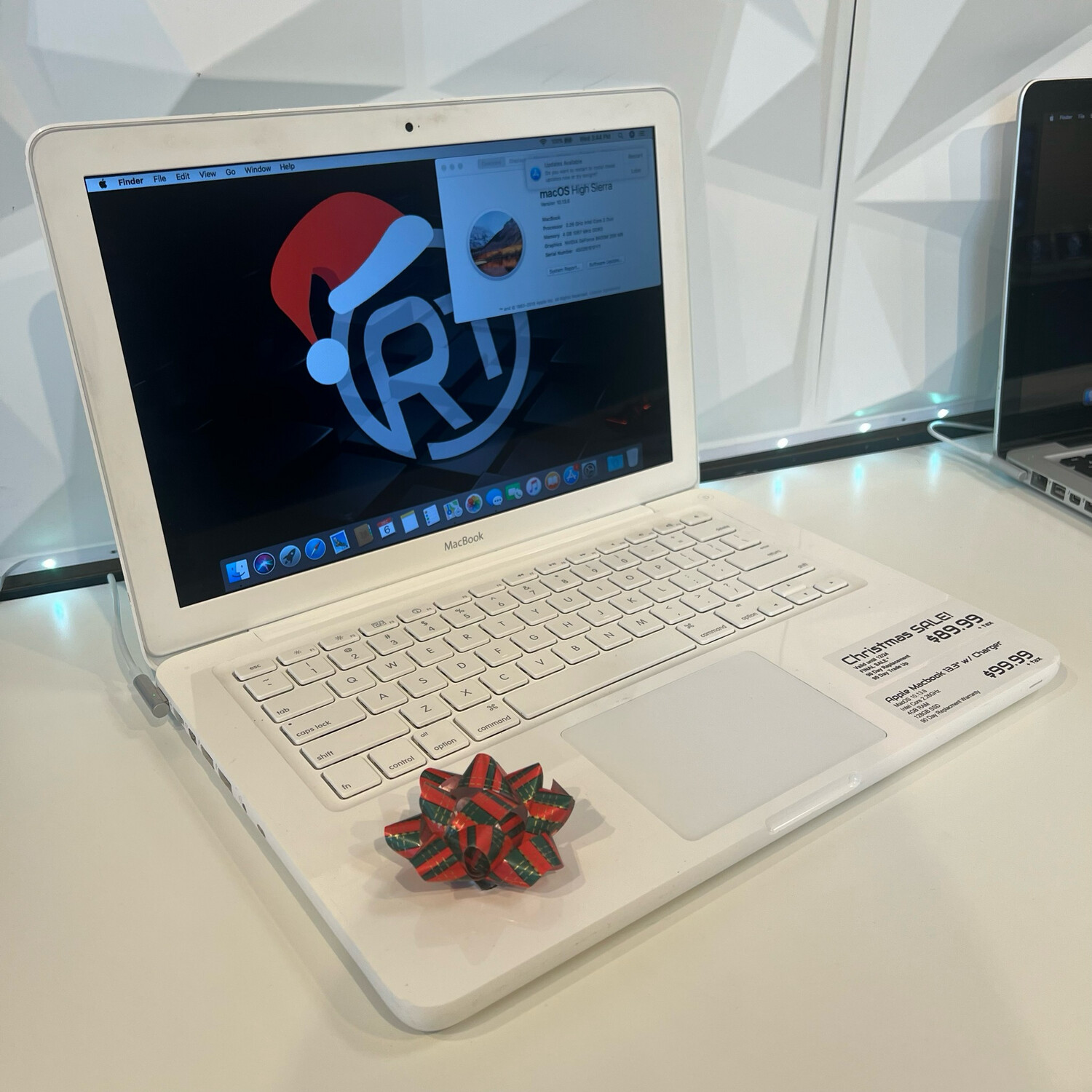 MacBook 13.3” White C2D 4GB 128GB SSD